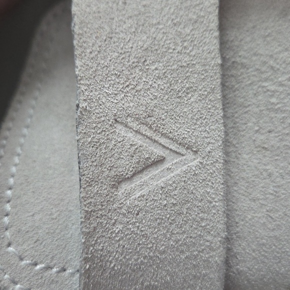 Vionic Walk Roam Suede Hybrid Style Sneaker 6.5 - Picture 13 of 13